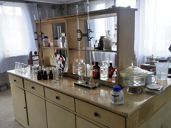 化驗室（shì）設備